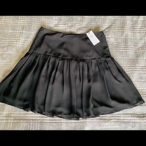 TAHARI NWT skirt